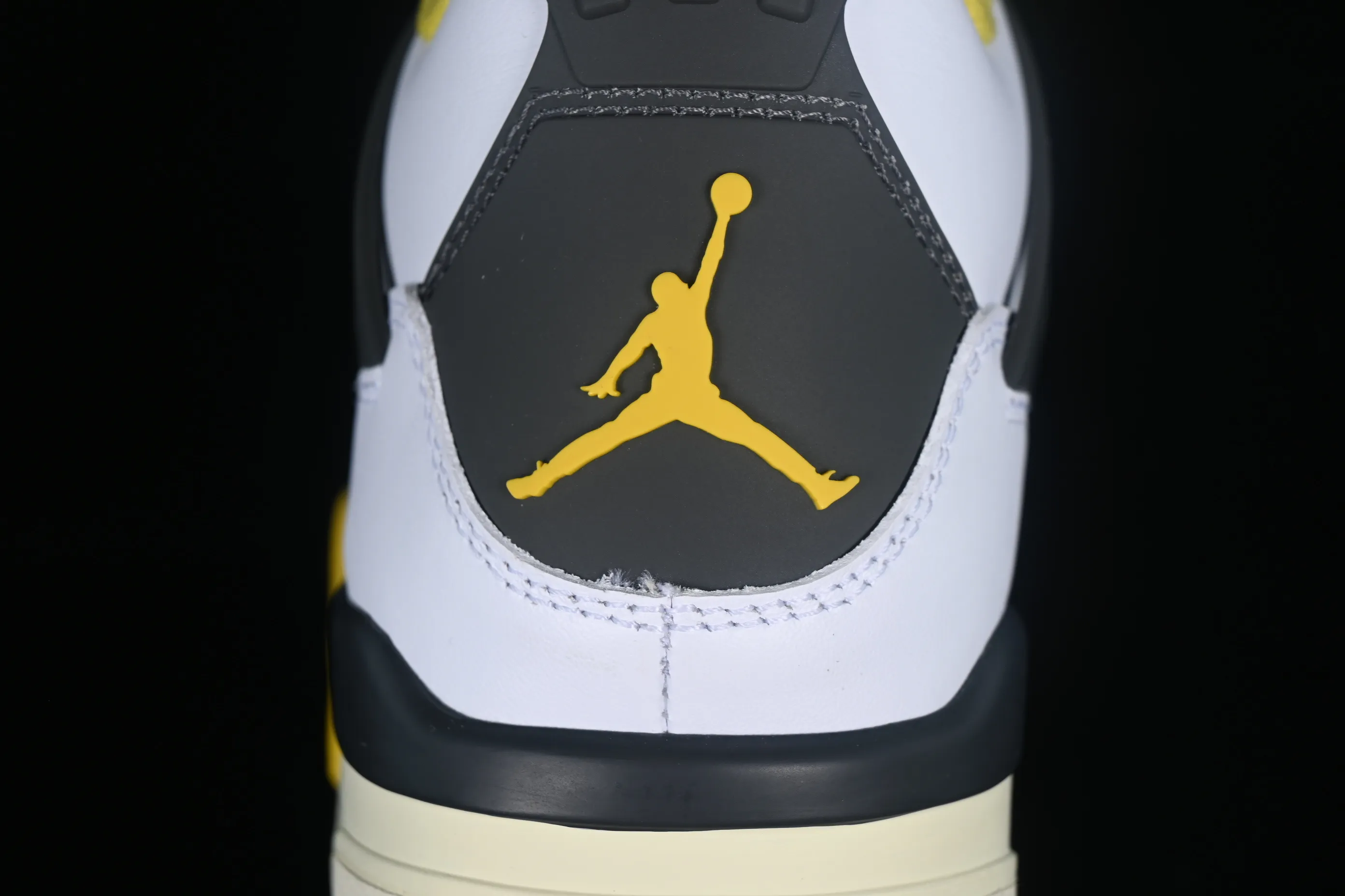 All categories Air Jordan Jordan series basketball shoes Air Jordan 4 Air Jordan 4 Retro "Vivid Sulfur" AJ4 Joe 4 White Thunder AQ9129-101